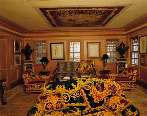 Gianni Versace's Casa Casuarina Photographs From Vogue.